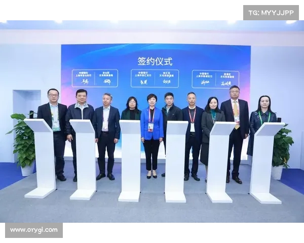 足球俱乐部引援交易策略分析与优化路径探索